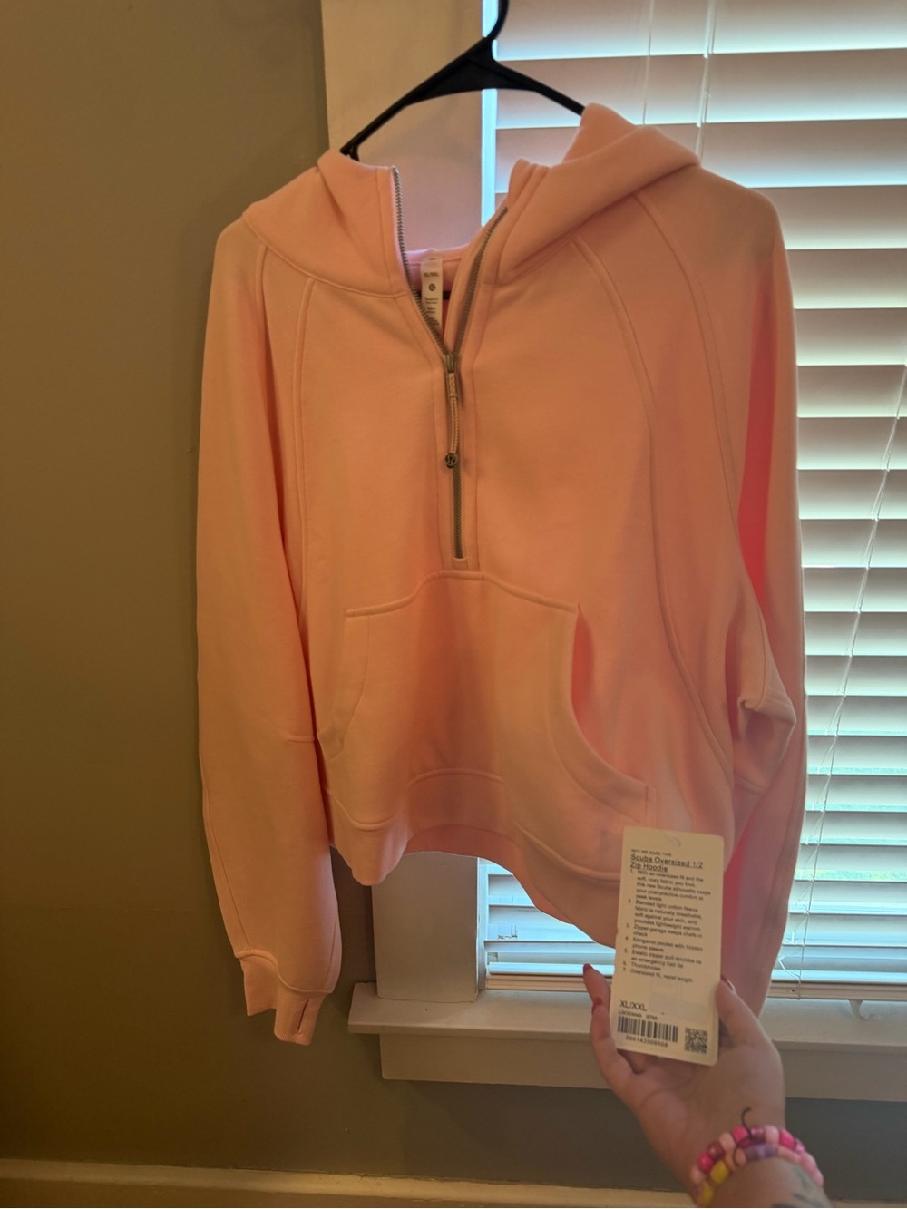 NWT XL/XXL Strawberry Milkshake Lululemon Scuba
